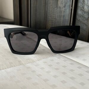 !Price Drop! Oakley Black Square Sunglasses